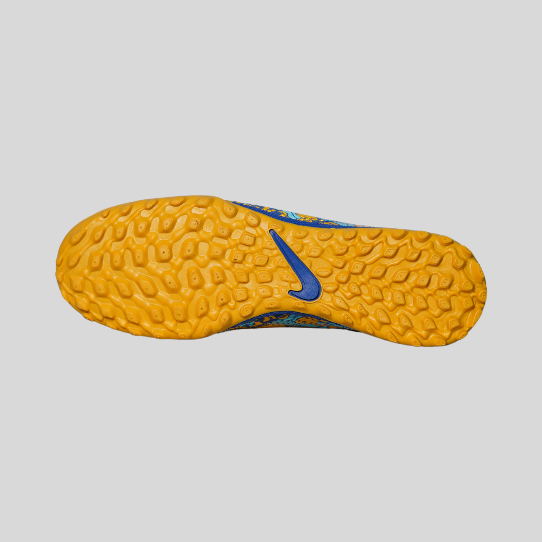 Nike Air 2241 S26CN Football Shoes | Gripper Turf Soccer Pakistan